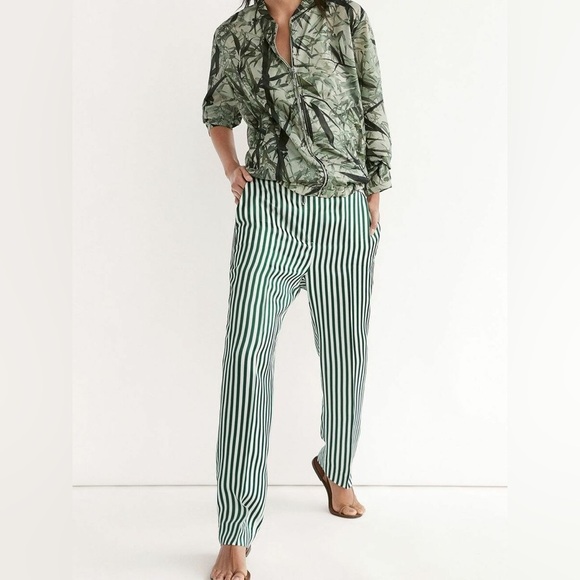 Massimo Dutti Palm Leaf Printed Bomber Jacket Lightweight Size M NWOT - Picture 3 of 7